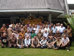 2606_1070647578735_1602484197_30180143_1627197_n